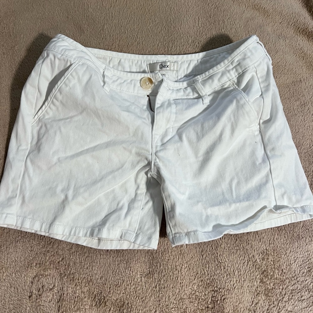 Dex White Midi Shorts